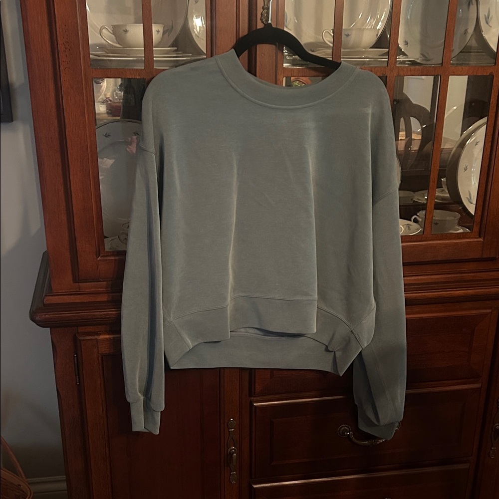 lululemon athletica green Sweatshirt